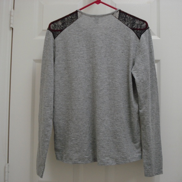 Forever 21 Long Sleeve Gray Shirt with Black Lace - Picture 4 of 6